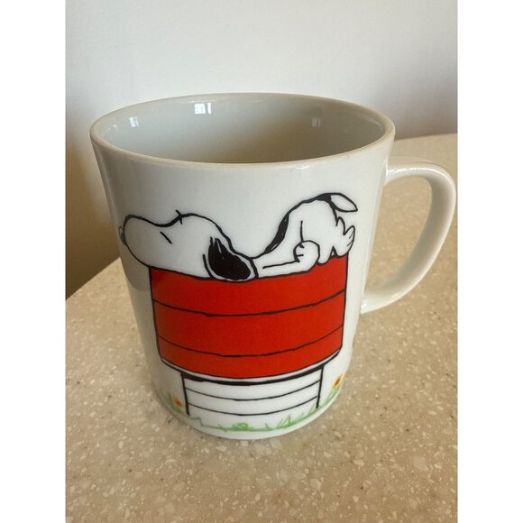Vintage Snoopy Coffee Mug "I Think Im Allergic To Morning" 1958 United Feature S - Picture 1 of 6